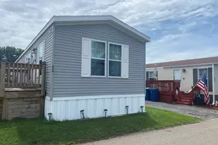 80 3rd Ct, Bartlett, IL 60103 - Photo 1