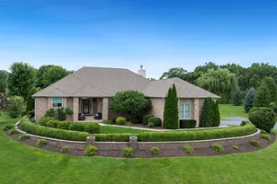 10878 Waterford Cir, Belvidere, IL 61008 - Photo 1