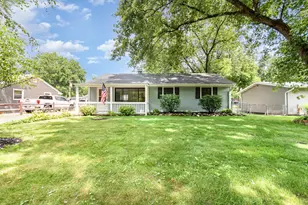 111 Georgine St, Crystal Lake, IL 60014 - Photo 1