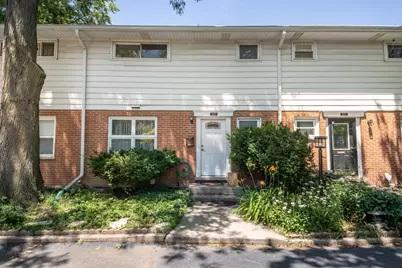 817 Hibbard Road #D, Wilmette, IL 60091 - Photo 1