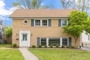 4520 Prince St, Downers Grove, IL 60515 - Photo 1