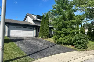 118 Davis Ct, Bolingbrook, IL 60440 - Photo 1