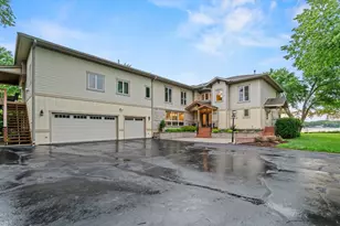 1110 Bay Rd, Johnsburg, IL 60051 - Photo 1