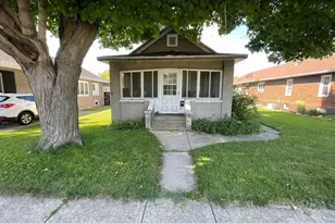 116 W 1st St, Spring Valley, IL 61362 - Photo 1