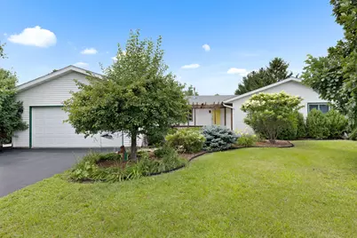 706 Pin Oak Road, Rockton, IL 61072 - Photo 1