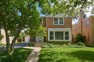 1116 W Northwest Hwy, Arlington Heights, IL 60004 - Photo 1