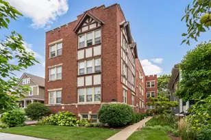 11 S 6th Ave, La Grange, IL 60525 - Photo 1