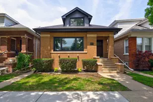 6300 W Hyacinth St, Chicago, IL 60646 - Photo 1