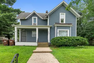 1437 7th Ave, Rockford, IL 61104 - Photo 1