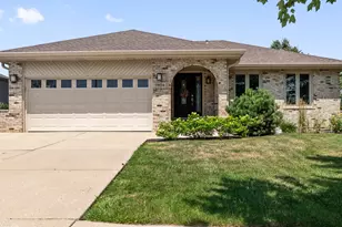 7906 Arlington St, Tinley Park, IL 60477 - Photo 1
