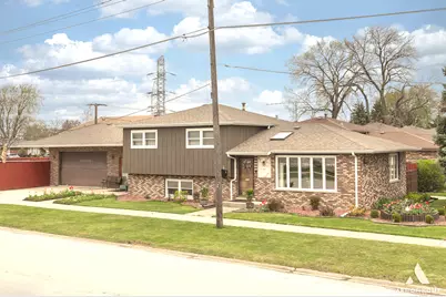 8356 Oak Park Avenue, Burbank, IL 60459 - Photo 1
