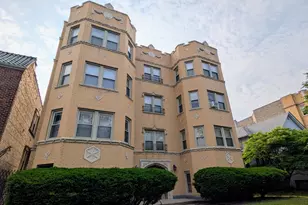 1010 N Austin Blvd, Oak Park, IL 60302 - Photo 1