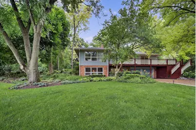 226 Bays Place, Tower Lakes, IL 60010 - Photo 1