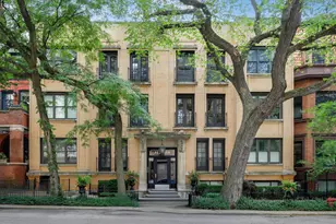 460 W Deming Pl, Chicago, IL 60614 - Photo 1