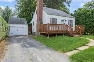 249 N Addison Rd, Wood Dale, IL 60191 - Photo 1