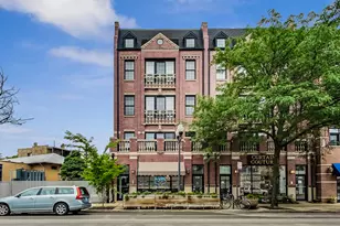 3720 N Lincoln Ave, Chicago, IL 60613 - Photo 1