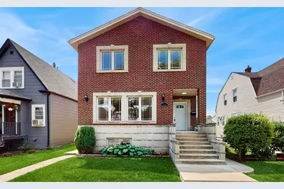 4737 W Warwick Avenue, Chicago, IL 60641 - Photo 1