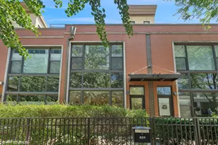 931 N Kingsbury St, Chicago, IL 60610 - Photo 1