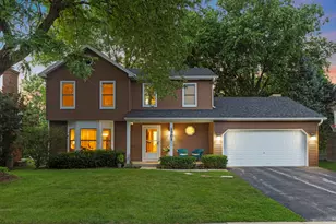 1001 Bayhill Ave, Naperville, IL 60565 - Photo 1