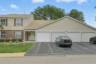 385 Newport Ln, Bartlett, IL 60103 - Photo 1