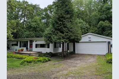 575 Meadow Lane, Dixon, IL 61021 - Photo 1