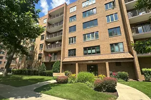 1454 Ashland Ave, Des Plaines, IL 60016 - Photo 1