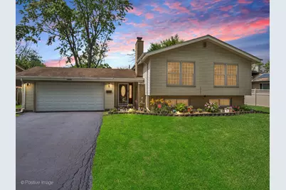 18902 Jonathan Lane, Homewood, IL 60430 - Photo 1