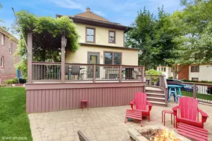 1150 S Oak Park Ave, Oak Park, IL 60304 - Photo 1