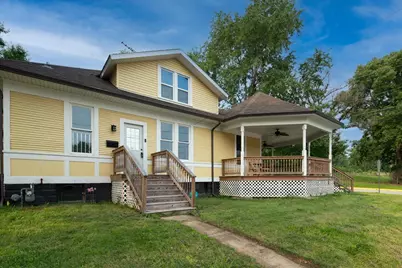 1004 Fremont Avenue, Morris, IL 60450 - Photo 1