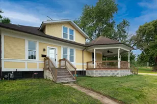 1004 Fremont Ave, Morris, IL 60450 - Photo 1