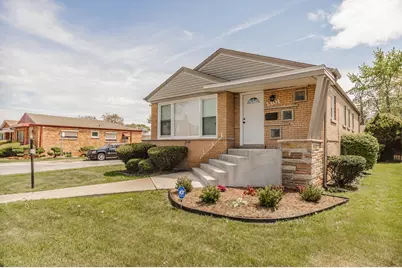 2101 W 82nd Place, Chicago, IL 60620 - Photo 1