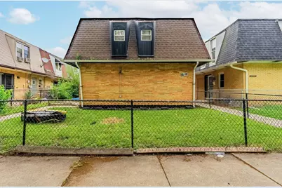 11555 S Racine Avenue, Chicago, IL 60643 - Photo 1