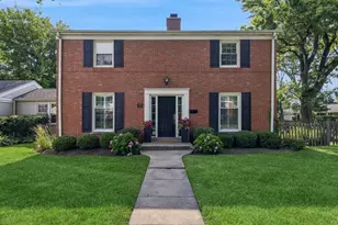 2430 Covert Rd, Glenview, IL 60025 - Photo 1