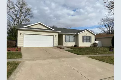 2202 E Delaware Avenue, Urbana, IL 61802 - Photo 1