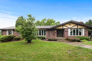 15242 Hollywood Dr, Orland Park, IL 60462 - Photo 1