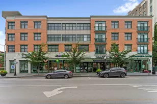 125 N Euclid Ave, Oak Park, IL 60301 - Photo 1