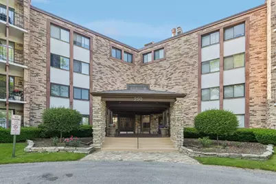 250 W Parliament Place #118, Mount Prospect, IL 60056 - Photo 1