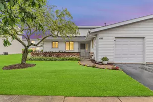 1057 Shannock Ln, Schaumburg, IL 60193 - Photo 1