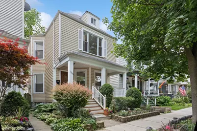 1513 W Highland Avenue, Chicago, IL 60660 - Photo 1