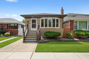 10324 S Sacramento Ave, Chicago, IL 60655 - Photo 1