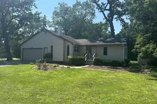 4104 Cornell Ave, Park City, IL 60085 - Photo 1