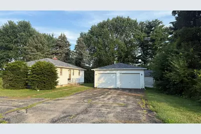 414 E State Road 2, Valparaiso, IN 46383 - Photo 1