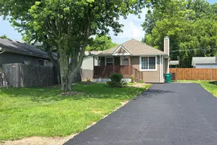 11410 W Edgewood Rd, Beach Park, IL 60087 - Photo 1