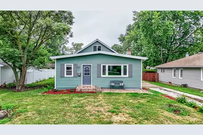 913 Marcy Street, Ottawa, IL 61350 - Photo 1