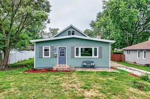 913 Marcy St, Ottawa, IL 61350 - Photo 1