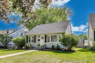 1010 Elm Street, Saint Charles, IL 60174 - Photo 1