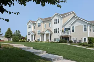 605 Berry Ridge Dr, Joliet, IL 60431 - Photo 1