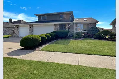 16212 Hamilton Avenue, Tinley Park, IL 60477 - Photo 1