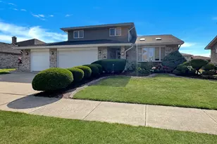 16212 Hamilton Ave, Tinley Park, IL 60477 - Photo 1