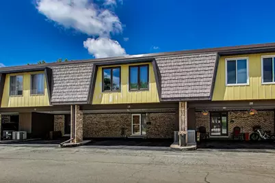 19 Cour Leroux, Palos Hills, IL 60465 - Photo 1